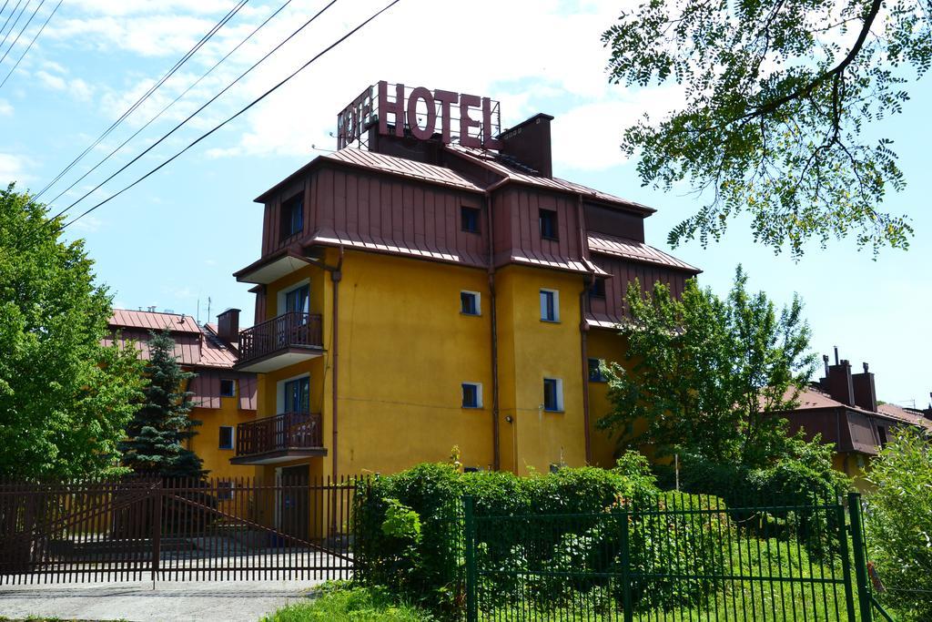Krystyna Hotel Cracovia Exterior foto